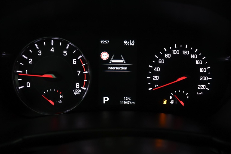 Suzuki Swift - 1.2 Style Smart Hybrid 49