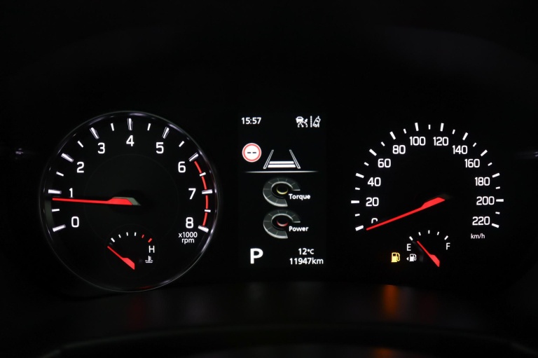 Suzuki Swift - 1.2 Style Smart Hybrid 57