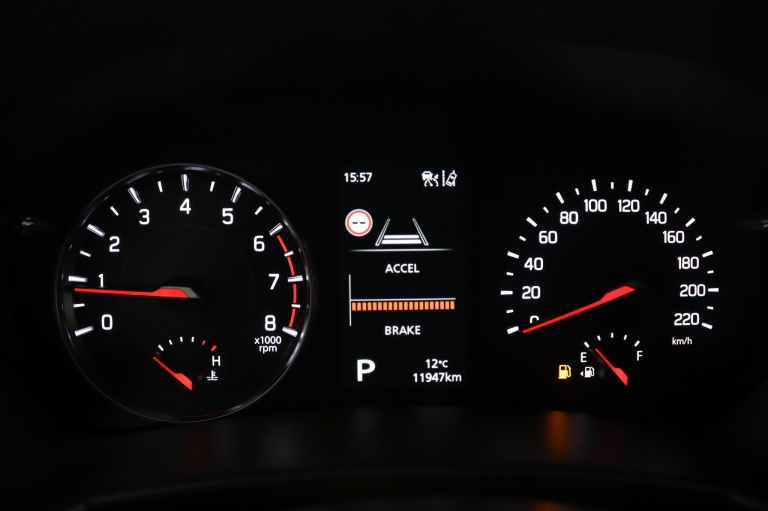 Suzuki Swift - 1.2 Style Smart Hybrid 58