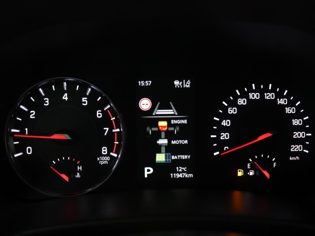 Suzuki Swift - 1.2 Style Smart Hybrid