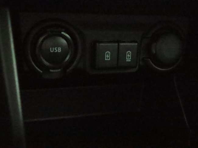 Suzuki Swift - 1.2 Style Smart Hybrid