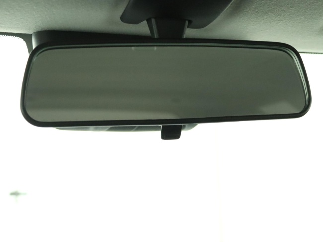 Suzuki Swift - 1.2 Style Smart Hybrid