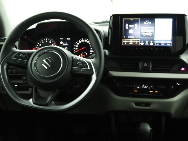 Suzuki Swift - 1.2 Style Smart Hybrid