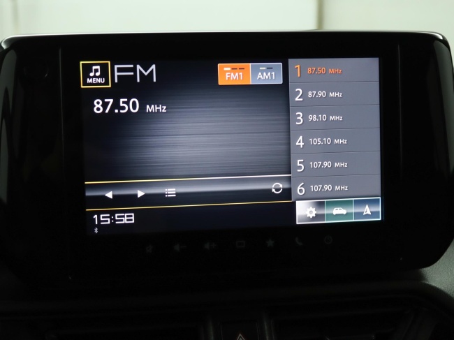 Suzuki Swift - 1.2 Style Smart Hybrid