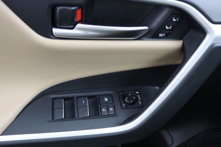 Toyota RAV4 - 2.5 Hybrid AWD Executive 28