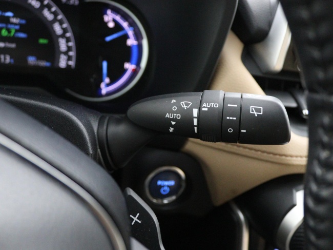 Toyota RAV4 - 2.5 Hybrid AWD Executive