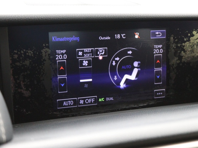 Lexus IS - 300h 25th Edition