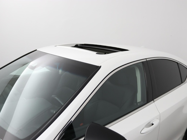 Lexus ES - 300h Preference Line