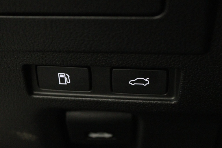 Lexus ES - 300h Preference Line 40