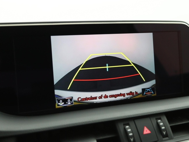 Lexus ES - 300h Preference Line