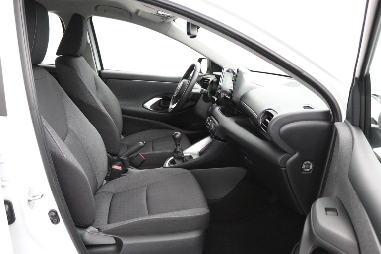 Toyota Yaris - 1.5 VVT-i Dynamic 22