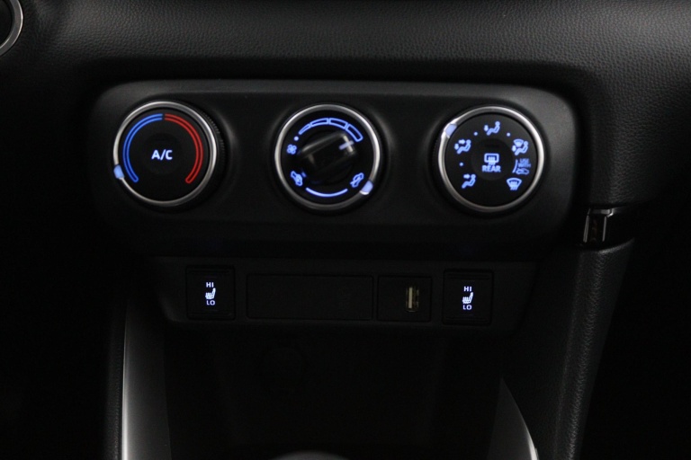 Toyota Yaris - 1.5 VVT-i Dynamic 7