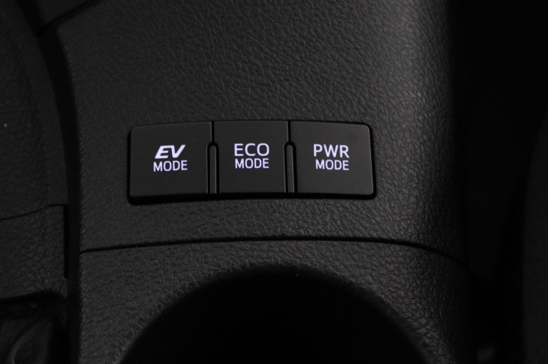 Toyota Auris - 1.8 Hybrid Aspiration 42