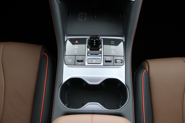 BYD SEAL U - 1.5 T DM-i AWD Design 22