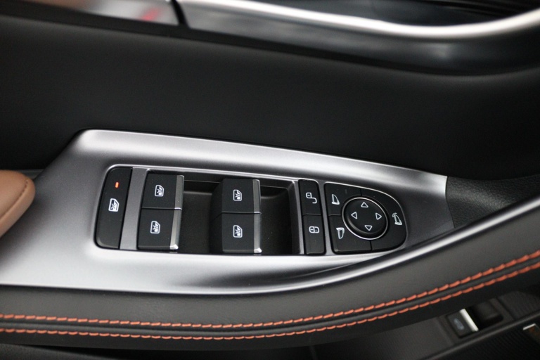 BYD SEAL U - 1.5 T DM-i AWD Design 23