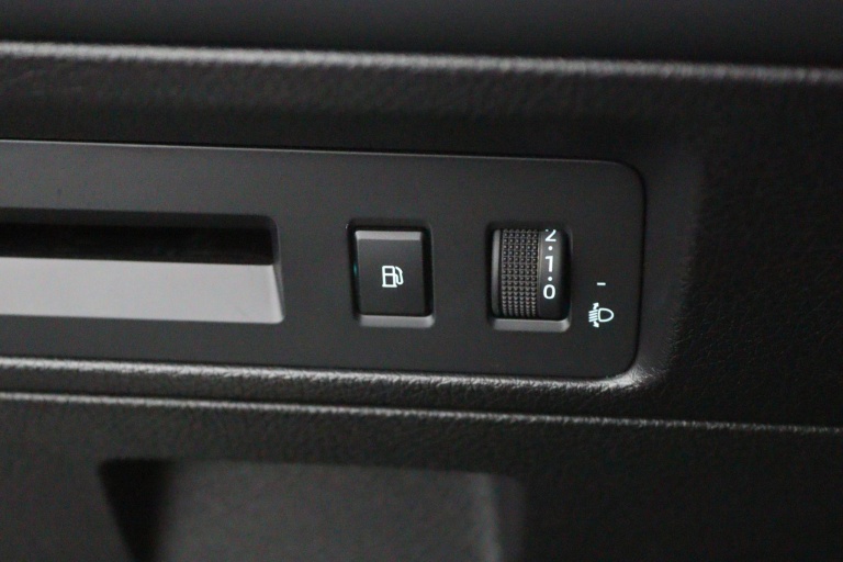 BYD SEAL U - 1.5 T DM-i AWD Design 24