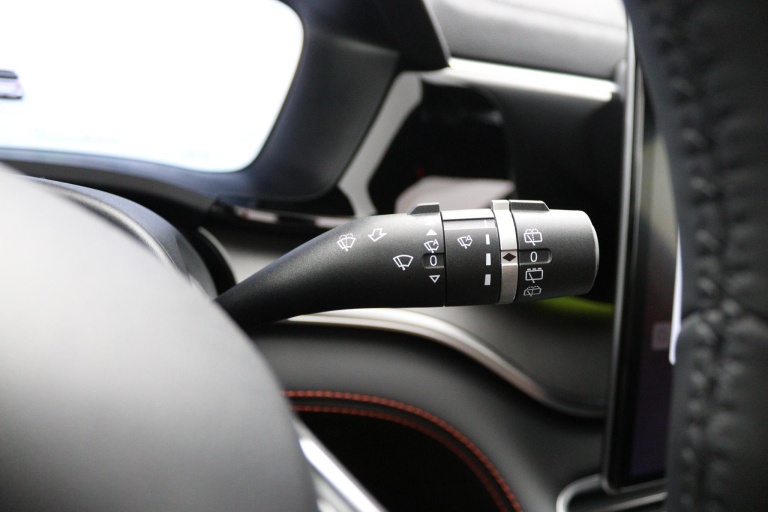 BYD SEAL U - 1.5 T DM-i AWD Design 26