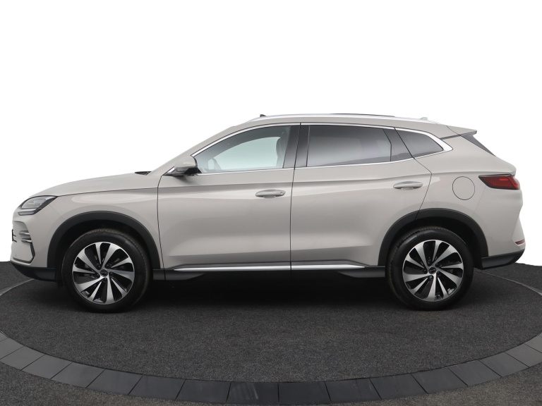 BYD SEAL U - 1.5 T DM-i AWD Design 3