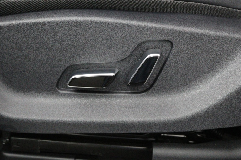 BYD SEAL U - 1.5 T DM-i AWD Design 36