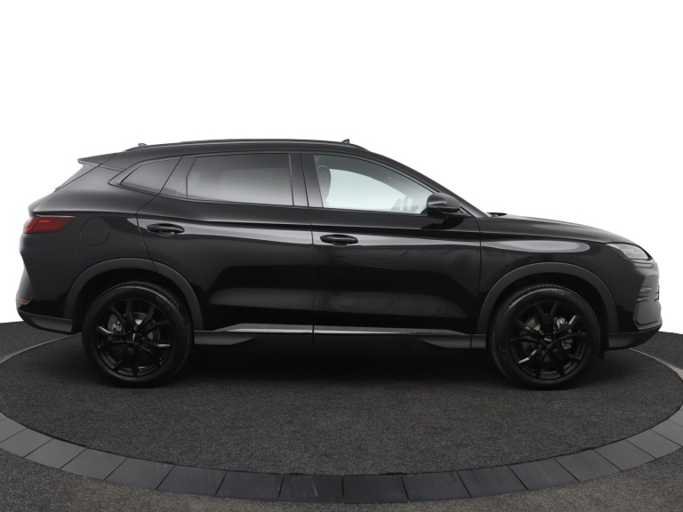 BYD SEAL U - 1.5 DM-i FWD Boost 11