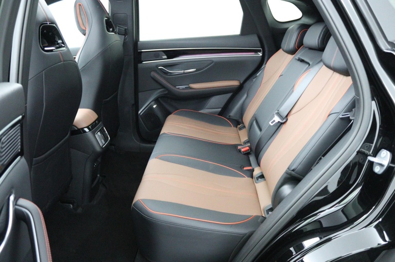 BYD SEAL U - 1.5 DM-i FWD Boost 15