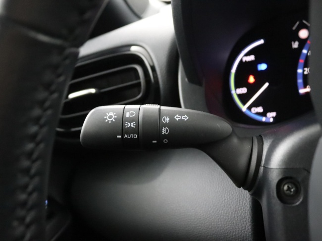 Toyota Yaris Cross - 1.5 Hybrid First Edition