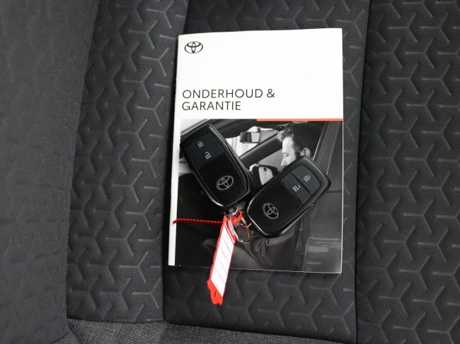 Toyota Yaris Cross - 1.5 Hybrid First Edition