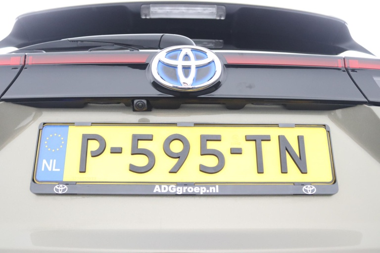 Toyota Yaris Cross - 1.5 Hybrid First Edition 38