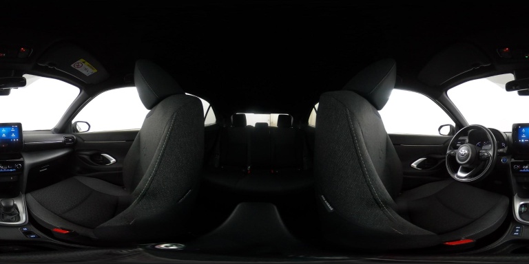 Toyota Yaris Cross - 1.5 Hybrid First Edition 39