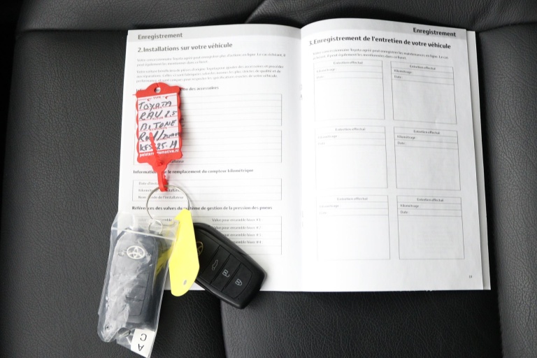 Toyota RAV4 - 2.5 Hybrid AWD GR 11