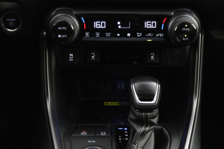 Toyota RAV4 - 2.5 Hybrid AWD GR 7