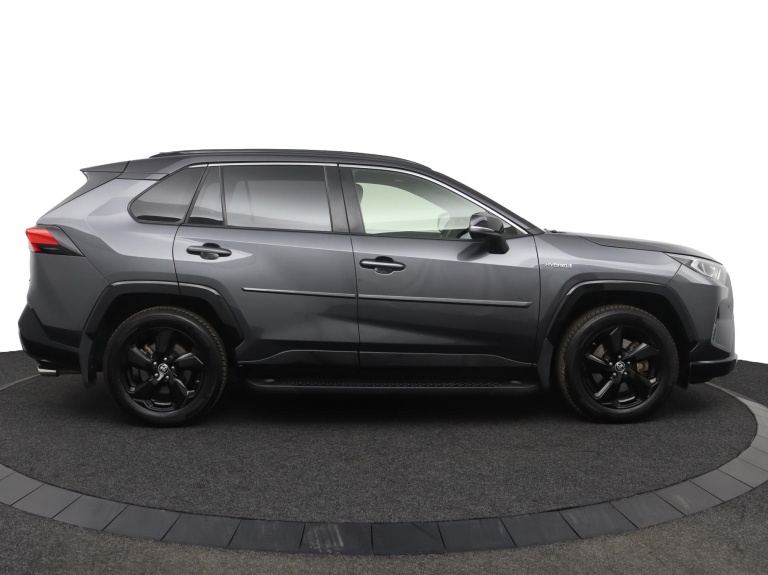 Toyota RAV4 - 2.5 Hybrid Bi-Tone 12