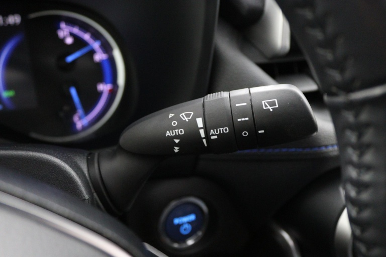 Toyota RAV4 - 2.5 Hybrid Bi-Tone 30