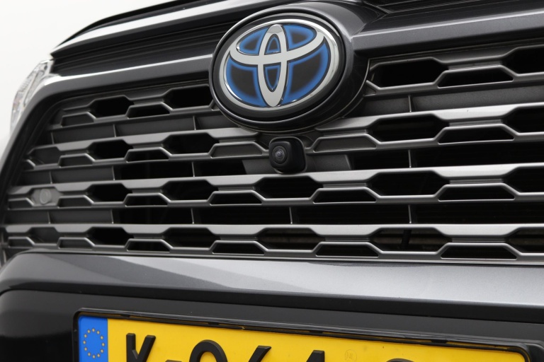 Toyota RAV4 - 2.5 Hybrid Bi-Tone 38