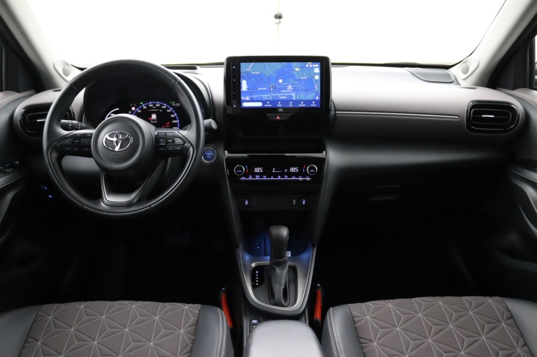 Toyota Yaris Cross - 1.5 Hybrid Executive 11