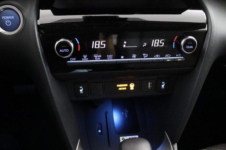 Toyota Yaris Cross - 1.5 Hybrid Executive 17