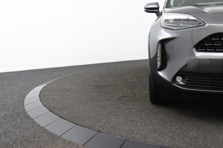 Toyota Yaris Cross - 1.5 Hybrid Executive 36