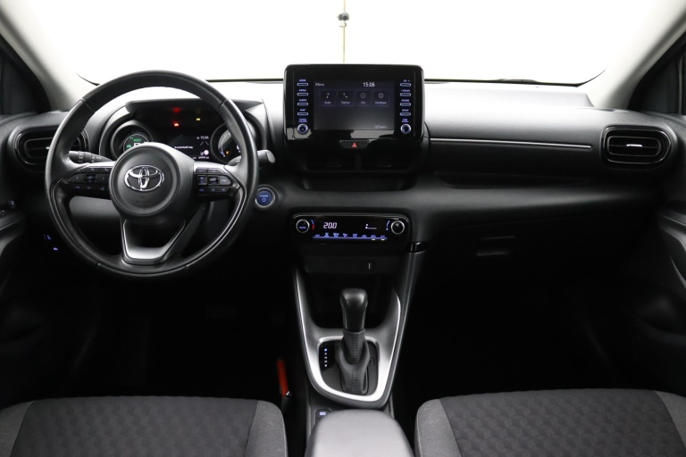Toyota Yaris - 1.5 Hybrid Dynamic 11