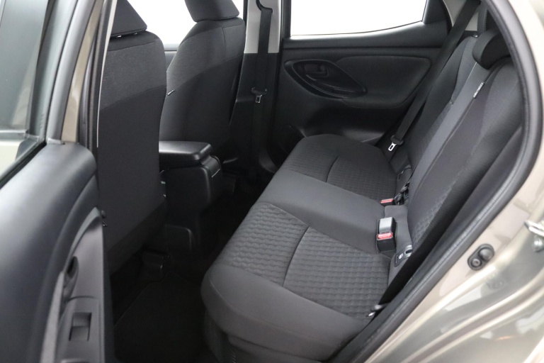 Toyota Yaris - 1.5 Hybrid Dynamic 12