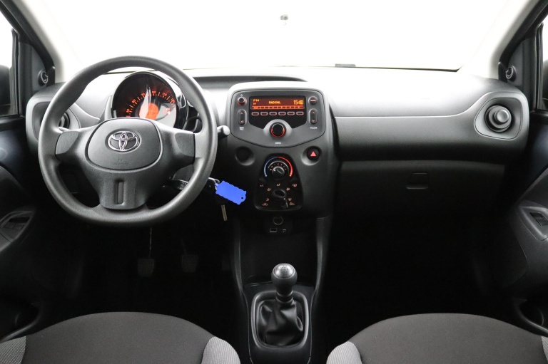 Toyota Aygo - 1.0 VVT-i x-now 11