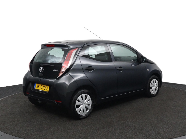 Toyota Aygo - 1.0 VVT-i x-now 2