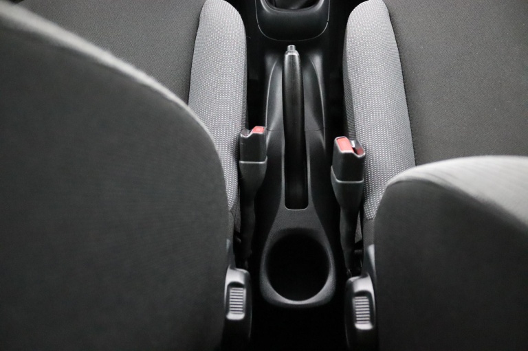 Toyota Aygo - 1.0 VVT-i x-now 22