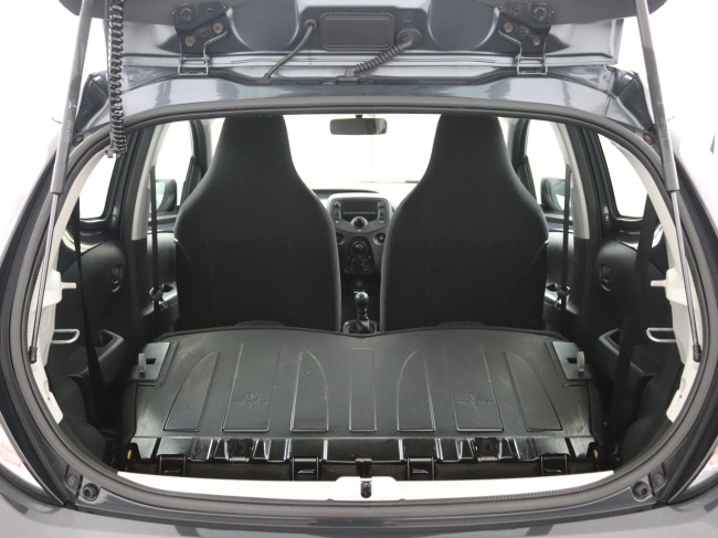 Toyota Aygo - 1.0 VVT-i x-now