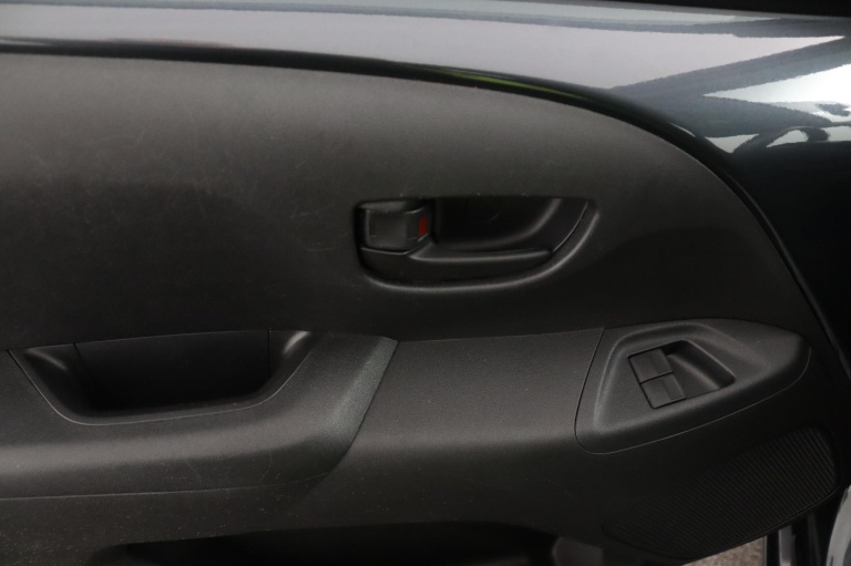 Toyota Aygo - 1.0 VVT-i x-now 26