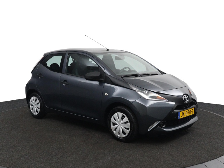 Toyota Aygo - 1.0 VVT-i x-now 3