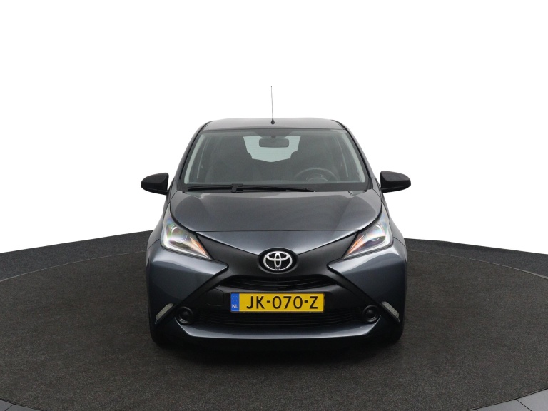 Toyota Aygo - 1.0 VVT-i x-now 7