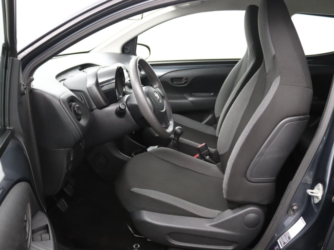 Toyota Aygo - 1.0 VVT-i x-now