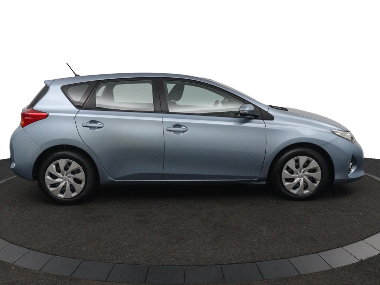 Toyota Auris - 1.3 Aspiration 6