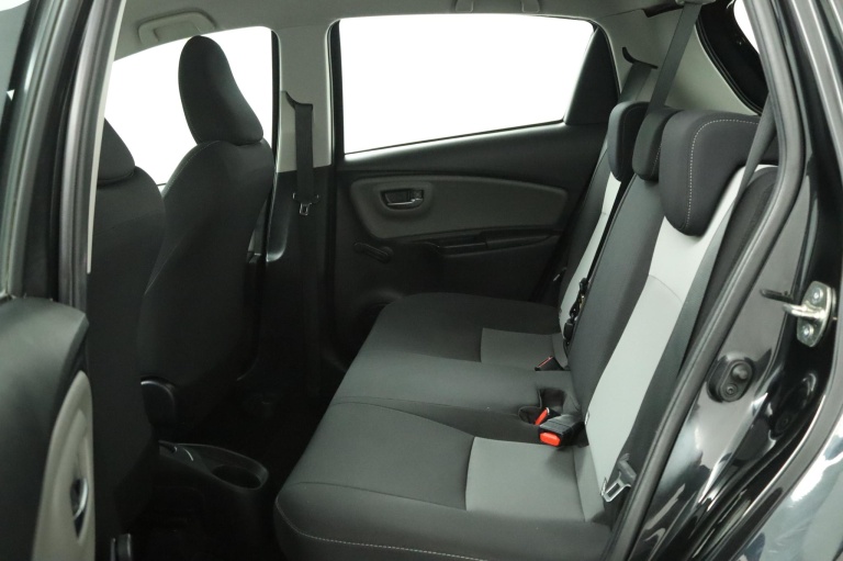 Toyota Yaris - 1.5 Hybrid Active 18