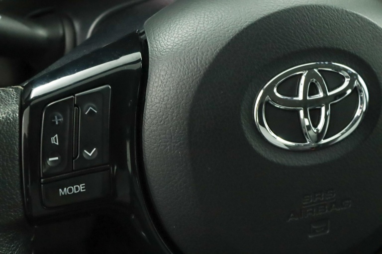 Toyota Yaris - 1.5 Hybrid Active 19